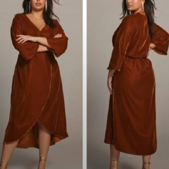 NWT Anthropologie Let Me Be Asymmetrical Velvet Midi Dress MP Petite Holiday - Picture 1 of 14